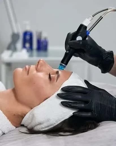 https://hypeready-admin-prod.s3.amazonaws.com/closebi-prod/Hydrafacial-DCP10